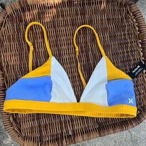 Hurley swim top, worn 1x on vaca no need for it anymore.